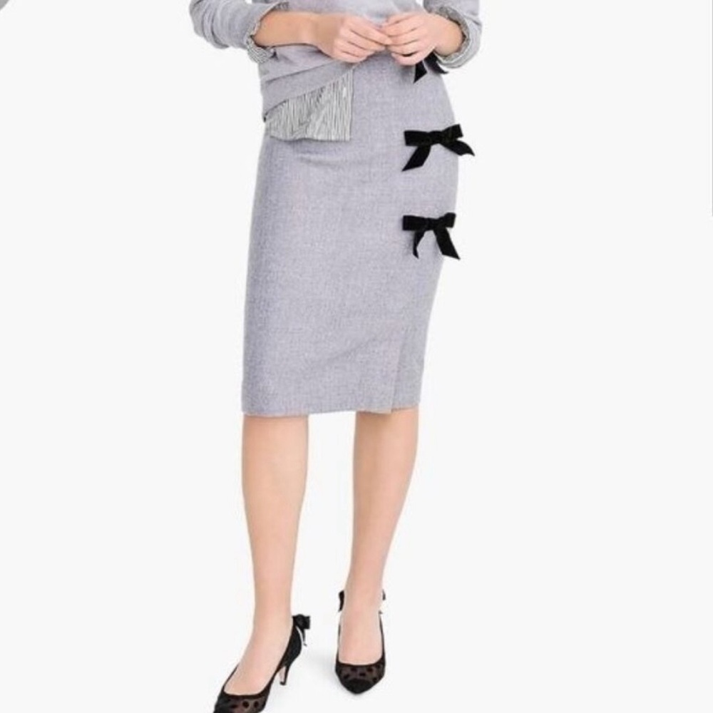 J Crew gray wool pencil skirt with bows